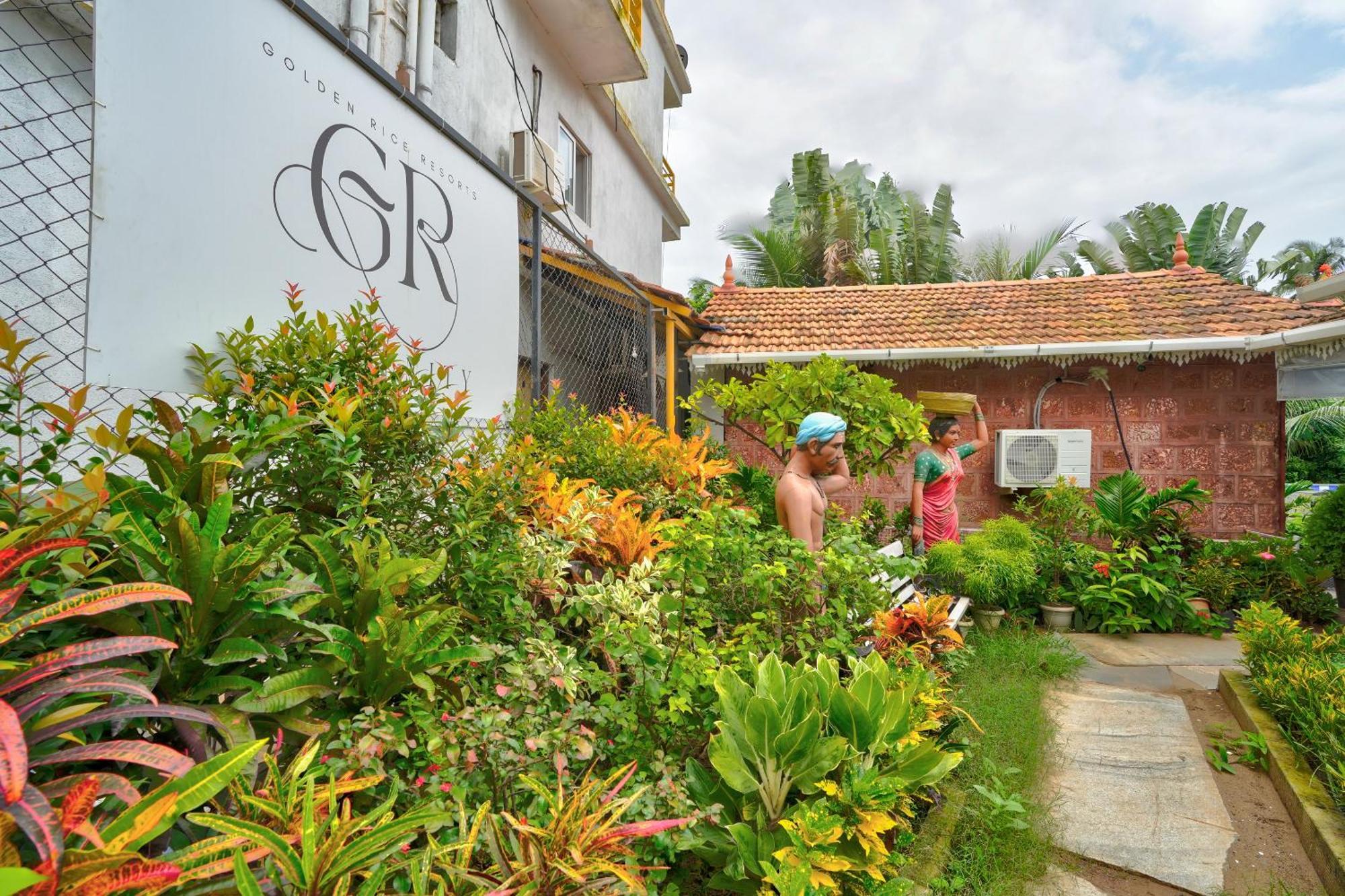 Golden Rice Resort & Cottages Candolim Exterior foto