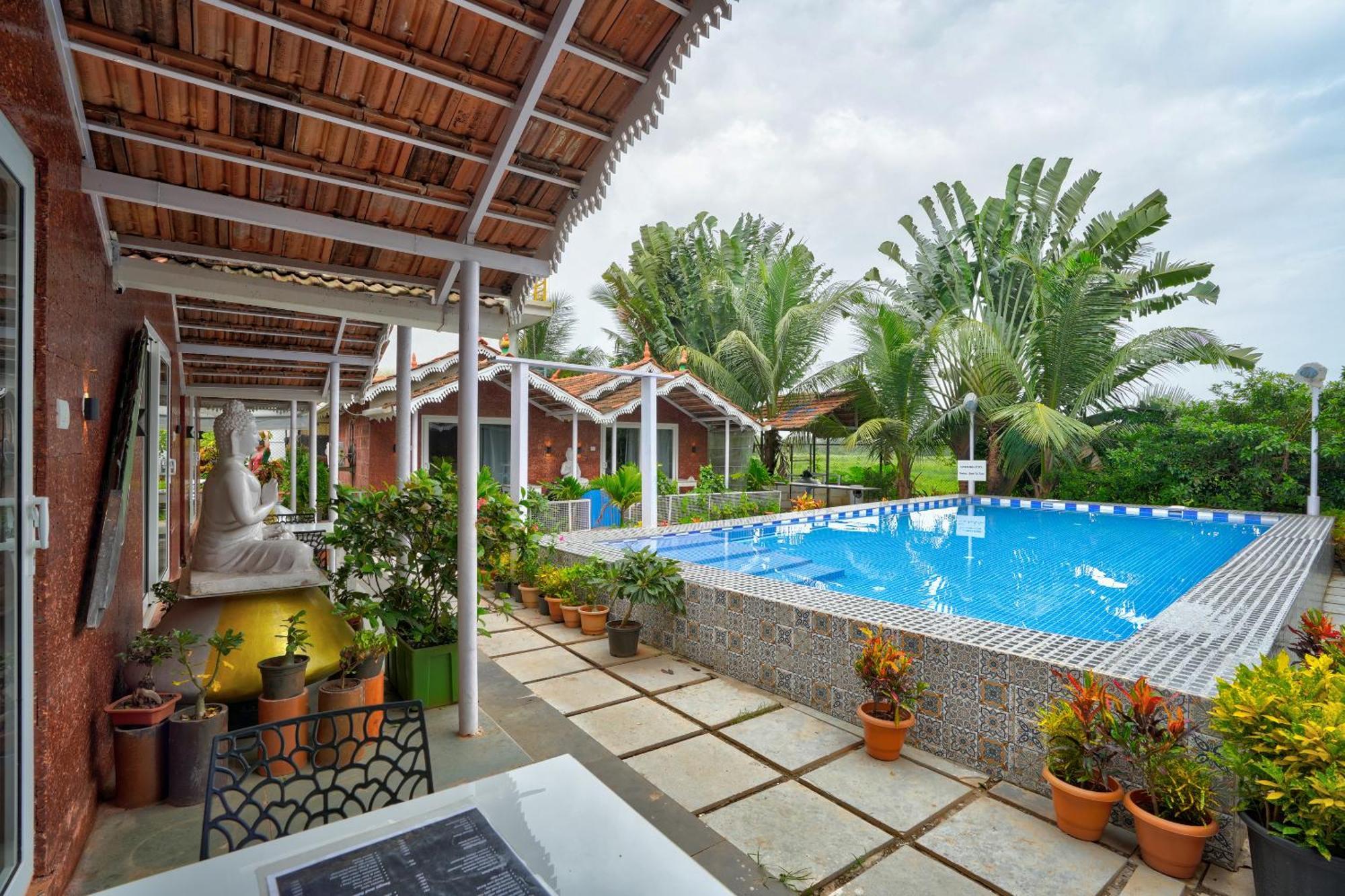 Golden Rice Resort & Cottages Candolim Exterior foto